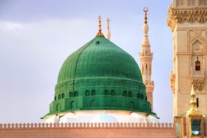 Why October Perfect for a Peaceful Family Umrah Trip?