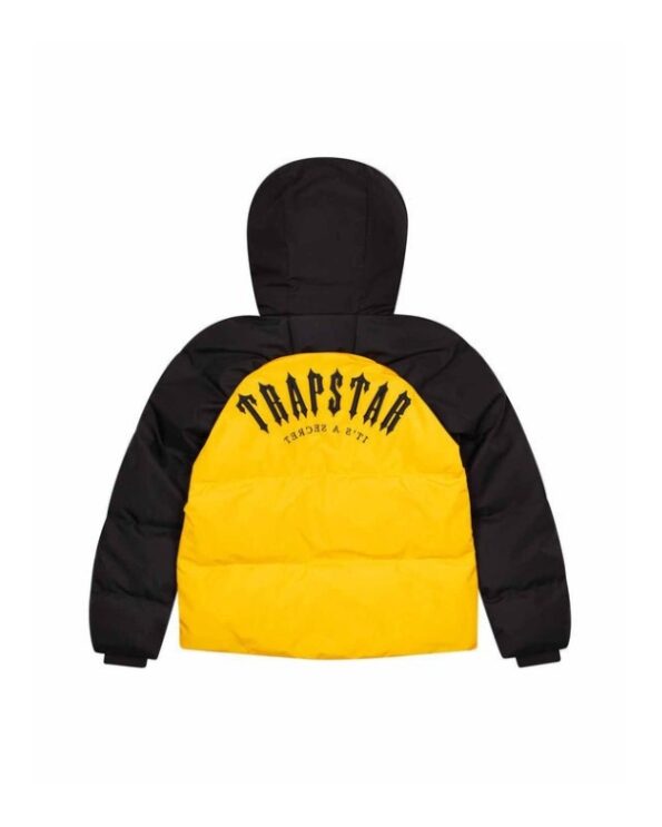 Trapstar Streetwear: Bold Energy for Modern Streets