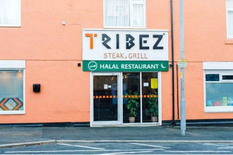 When Is the Best Time to Eat Porterhouse Steak in Blackburn Restaurants?